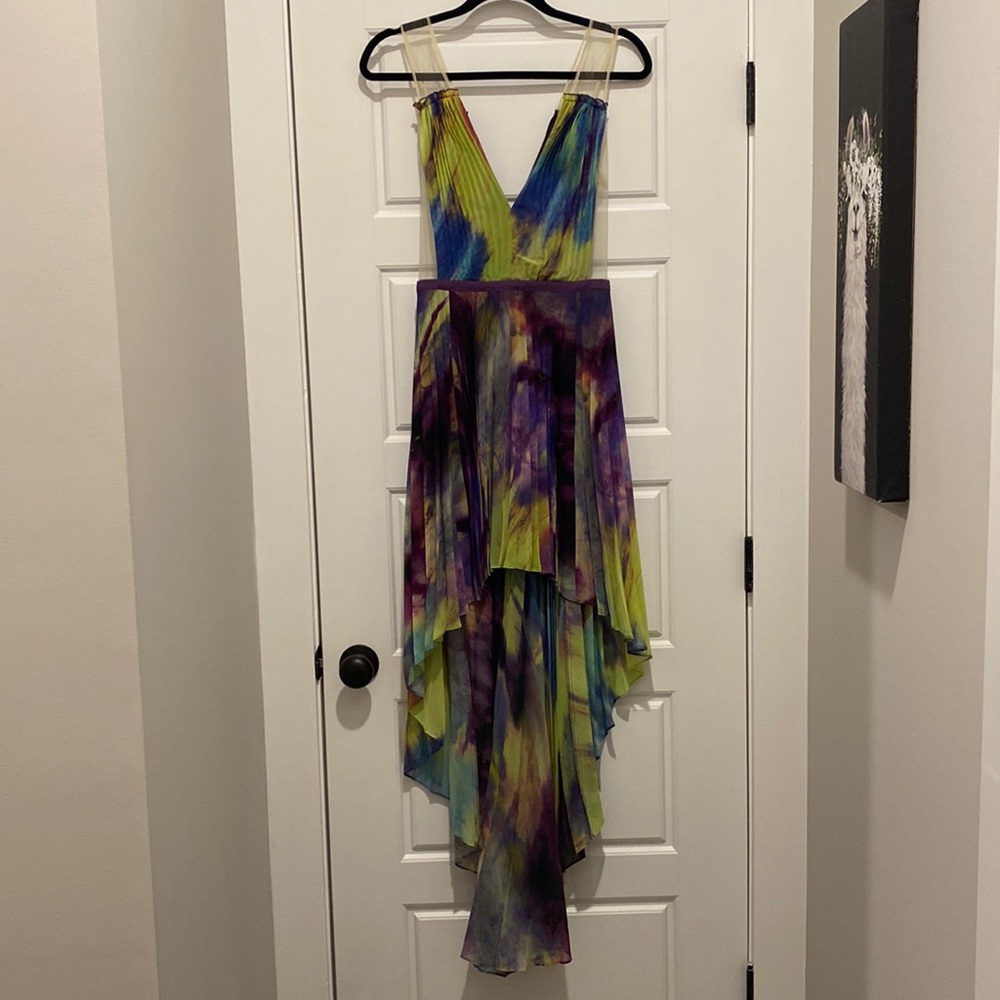 Multicolored dress with mesh